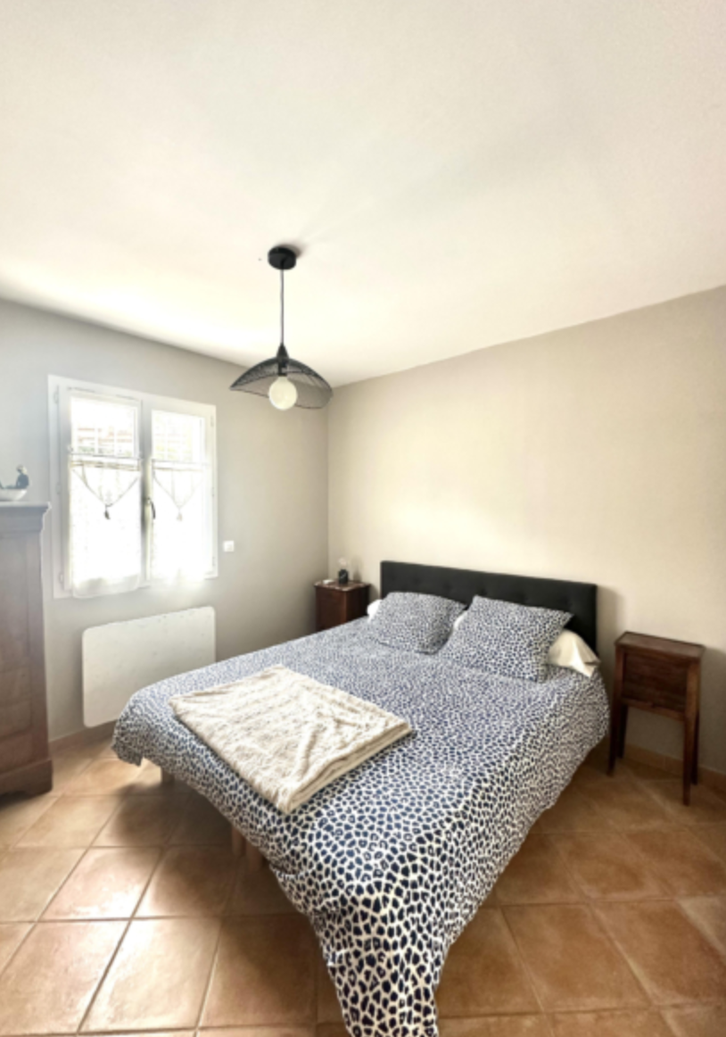 Vue villa avec piscine
